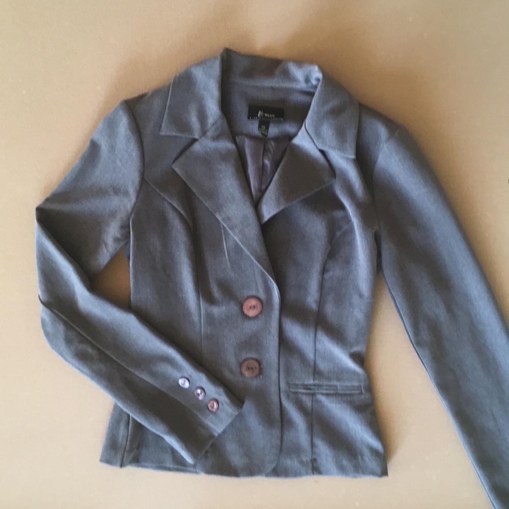 Grey fitted blazer (heather gray)